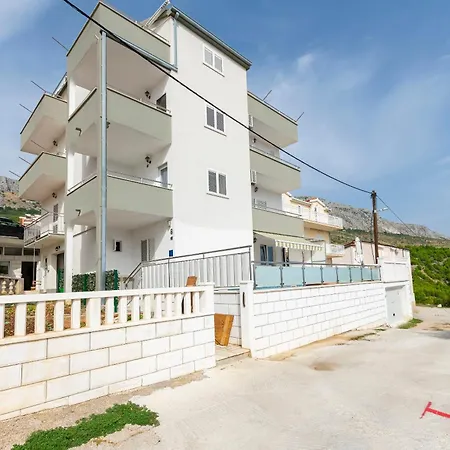 Ankica Apartamento Sumpetar